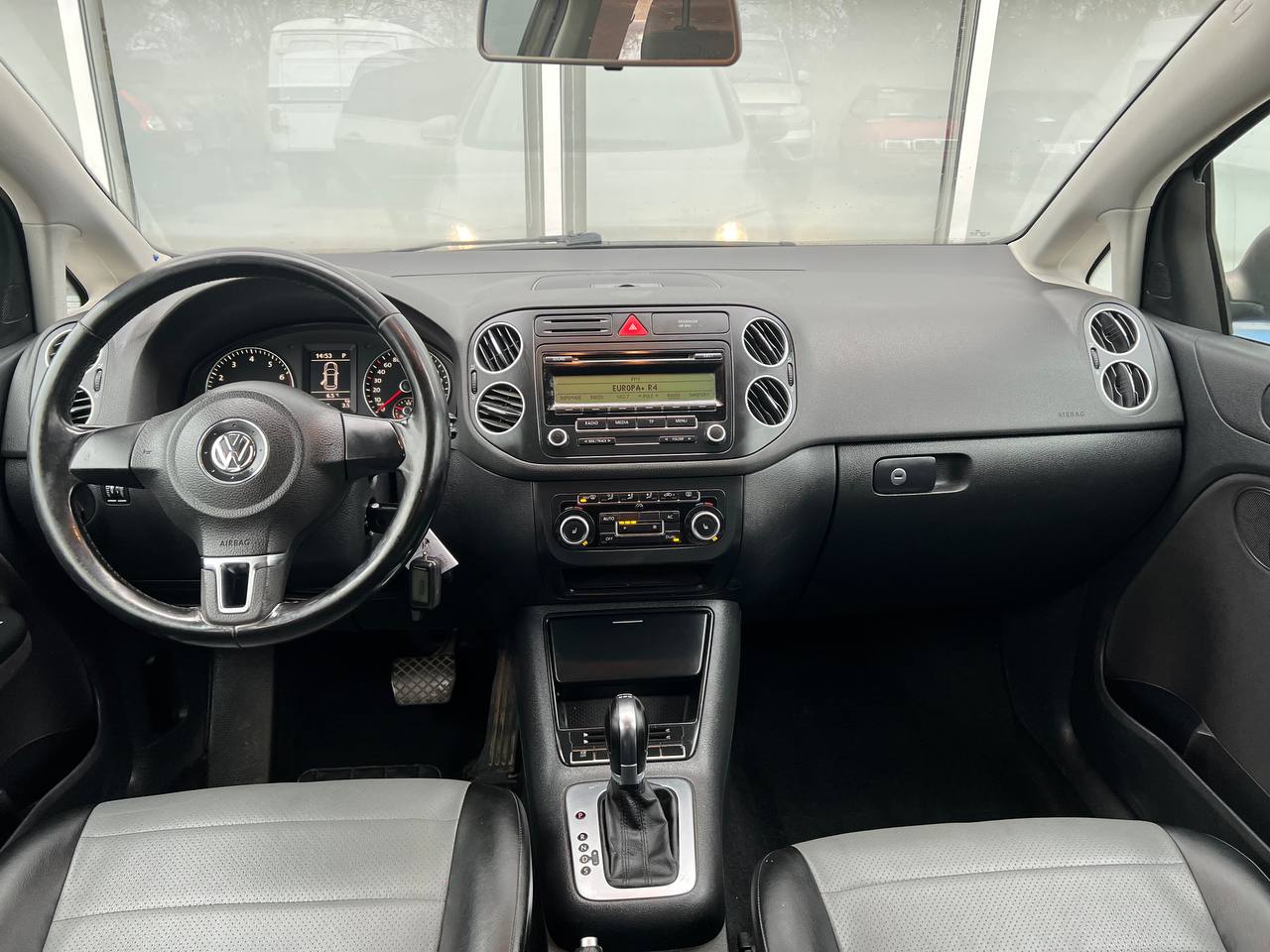 VOLKSWAGEN GOLF PLUS