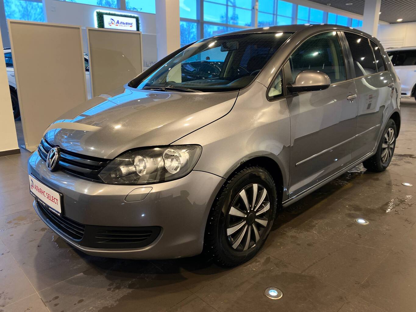 VOLKSWAGEN GOLF PLUS