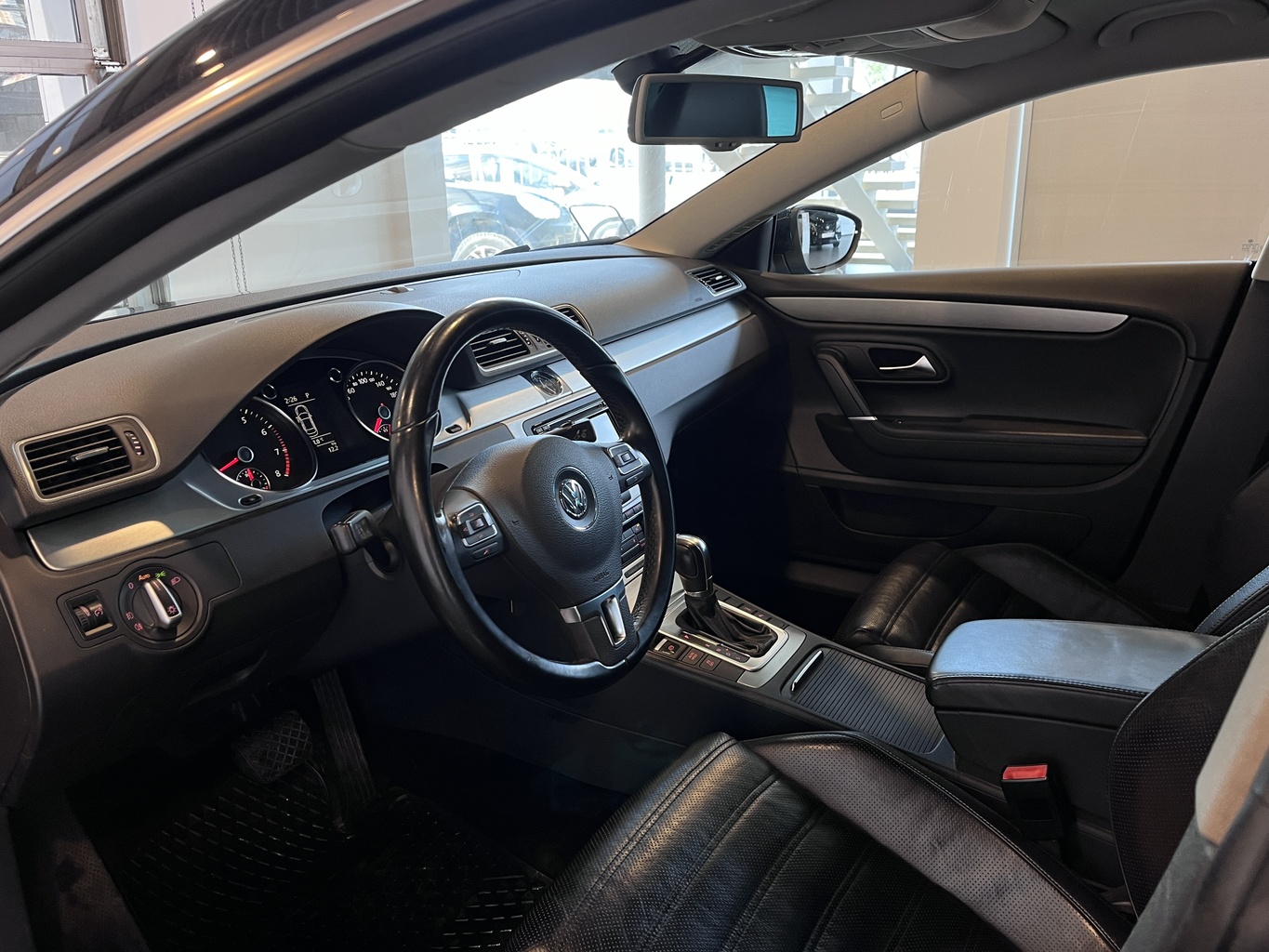 VOLKSWAGEN PASSAT CC