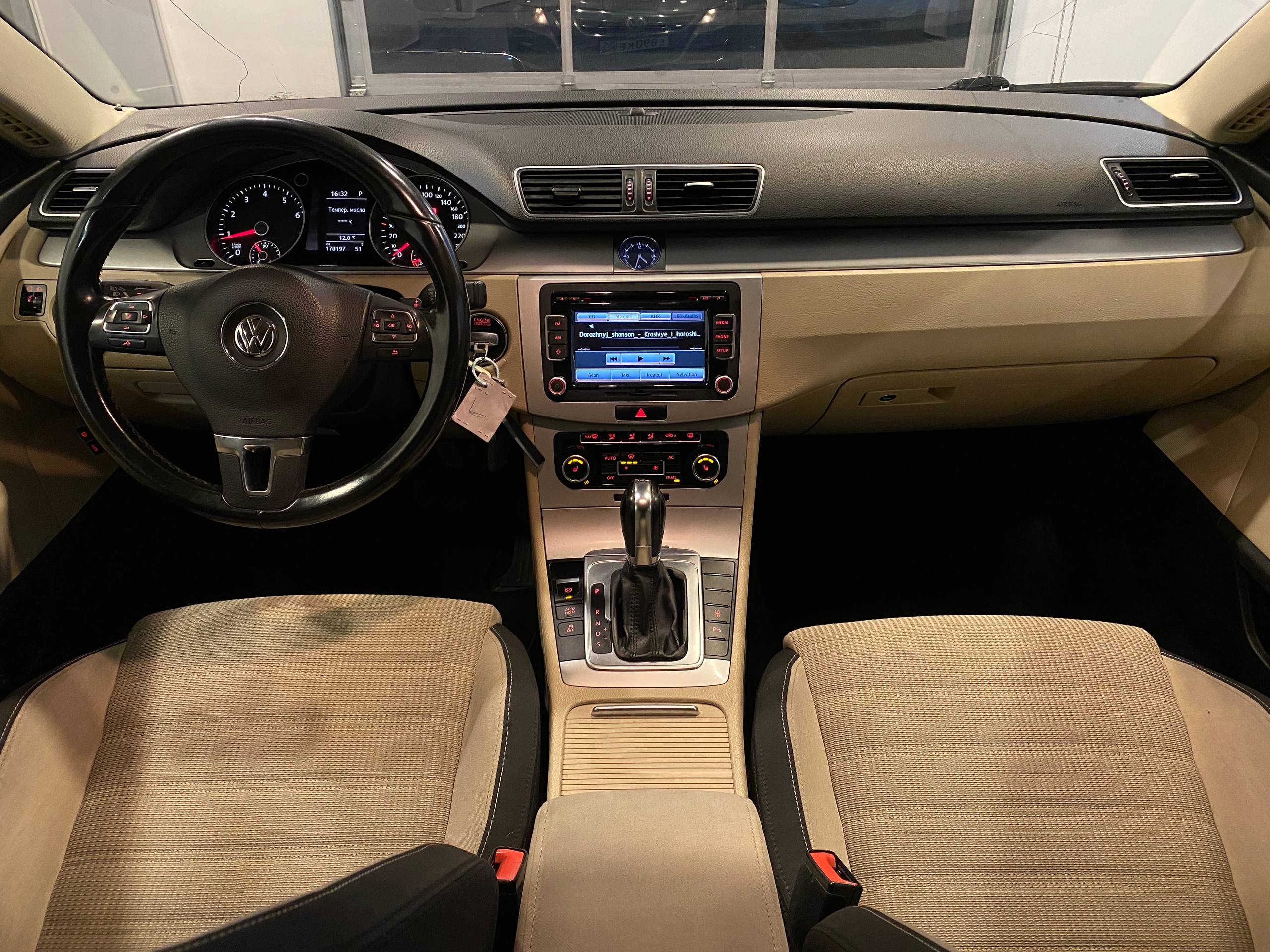 VOLKSWAGEN PASSAT CC