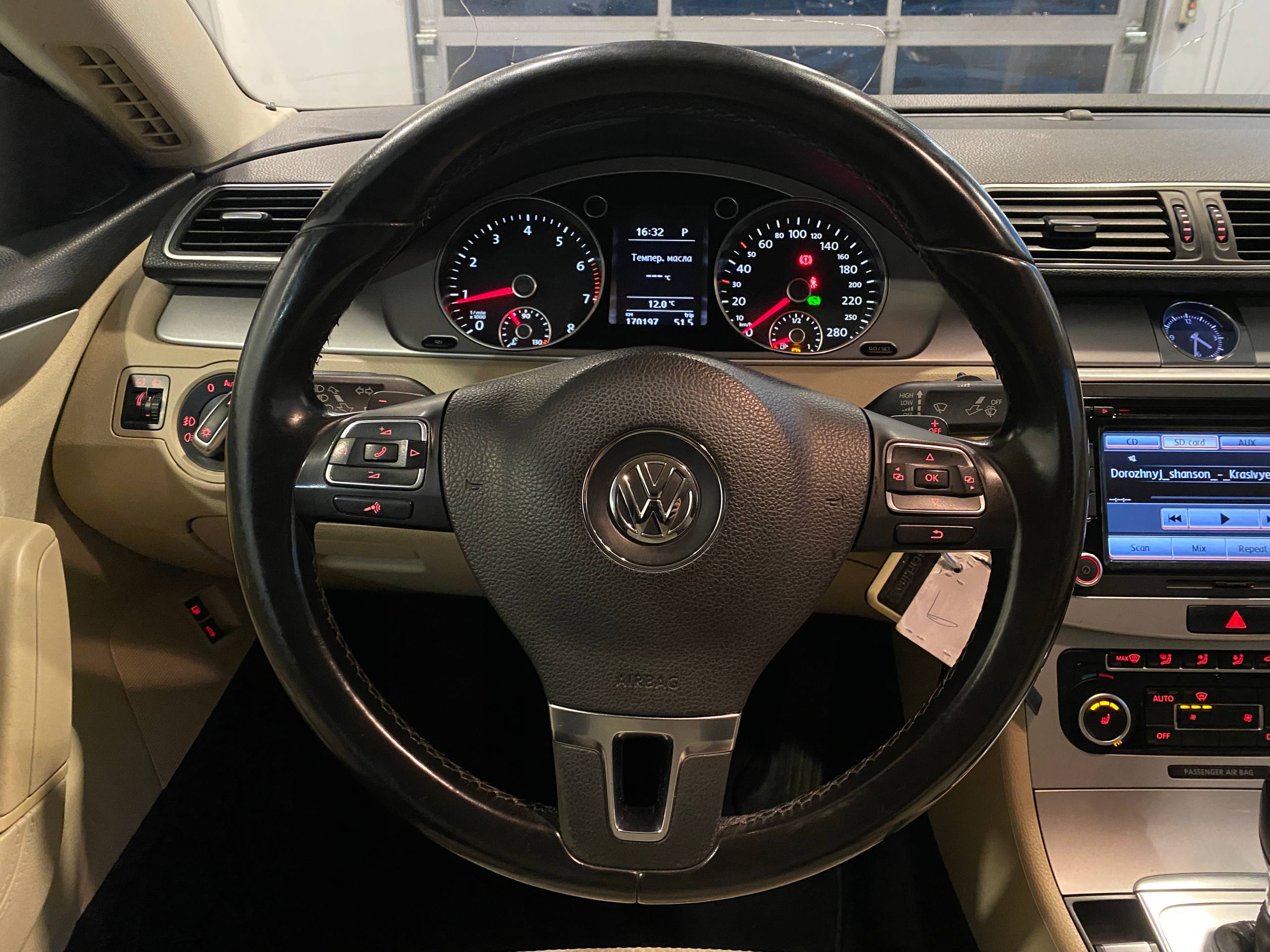VOLKSWAGEN PASSAT CC