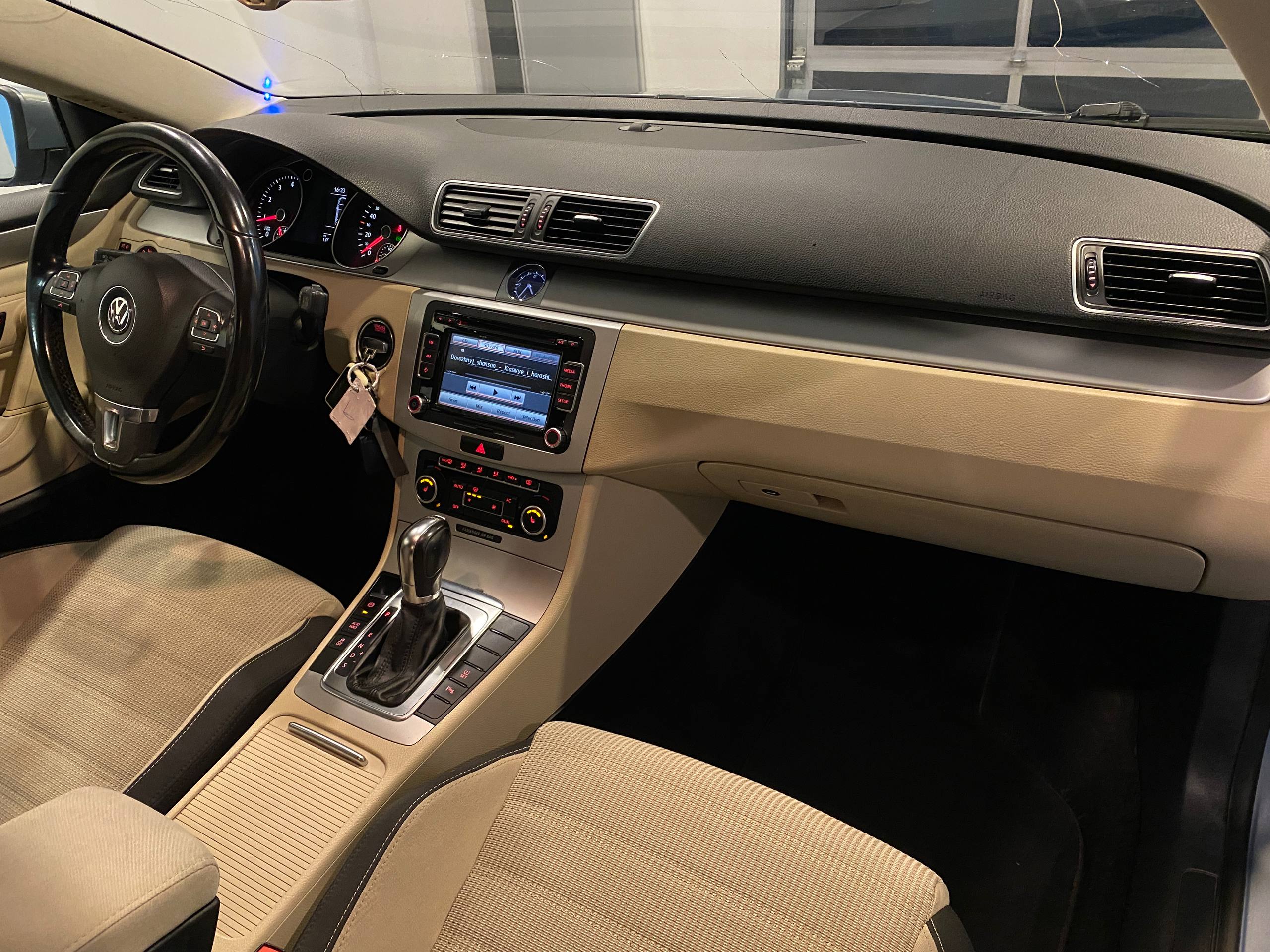 VOLKSWAGEN PASSAT CC