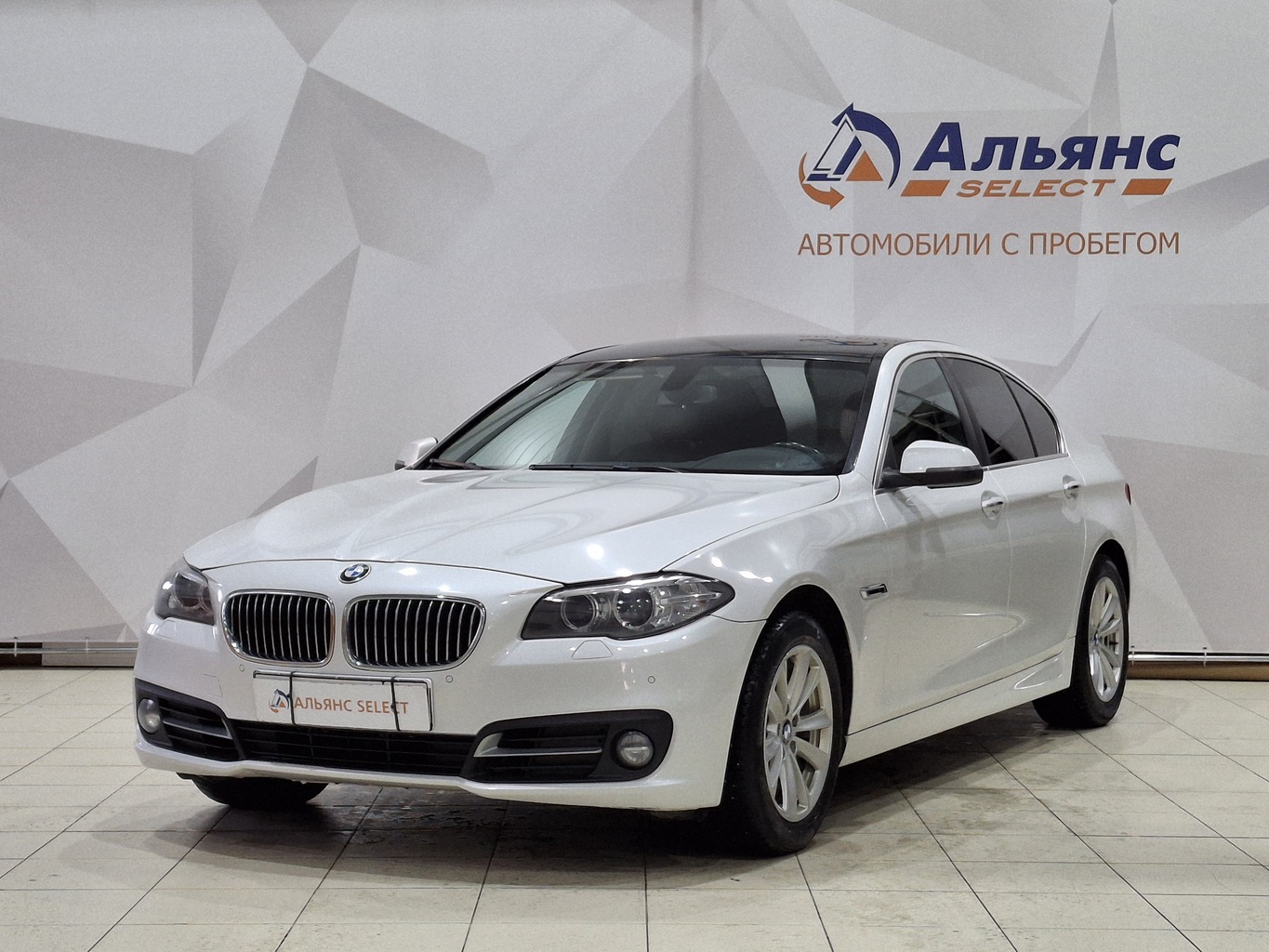 BMW 520I