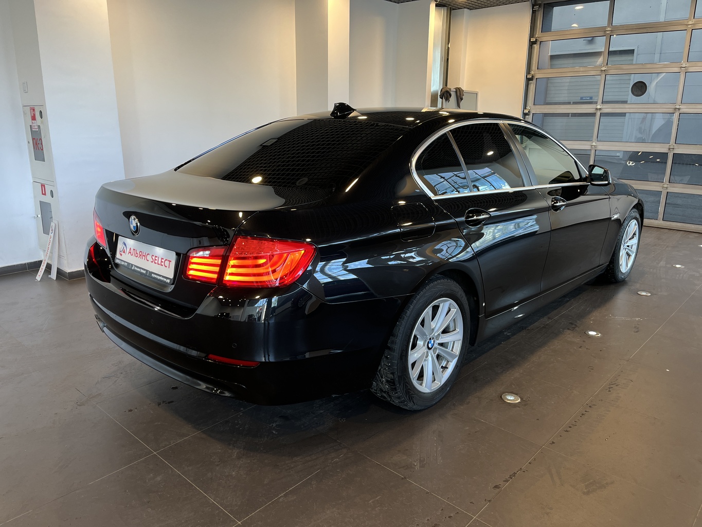 BMW 528I