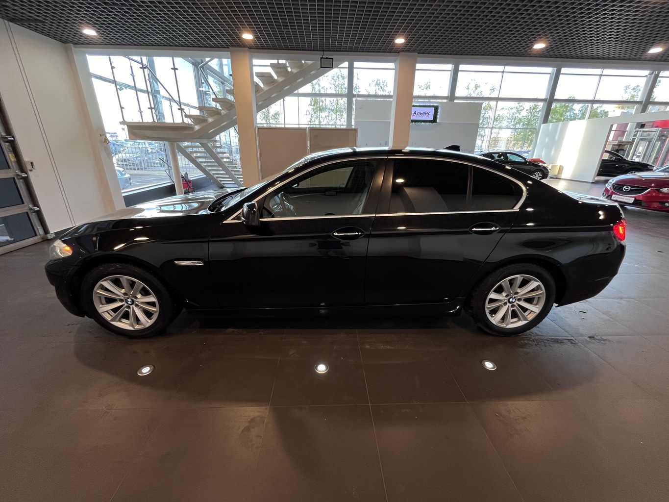 BMW 528I