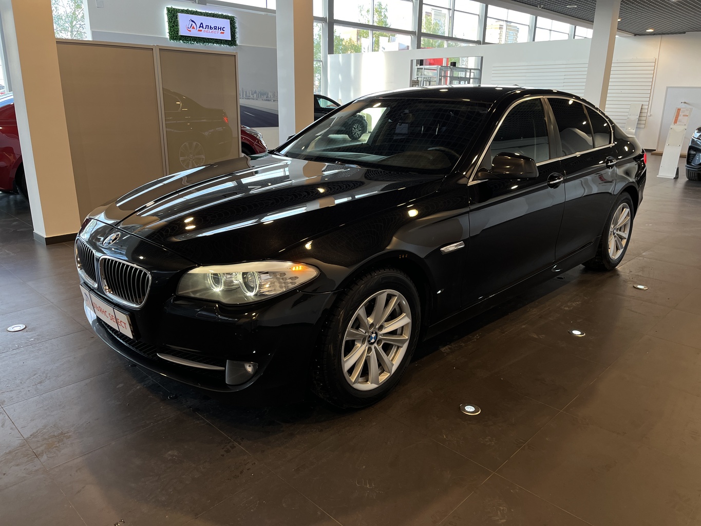BMW 528I
