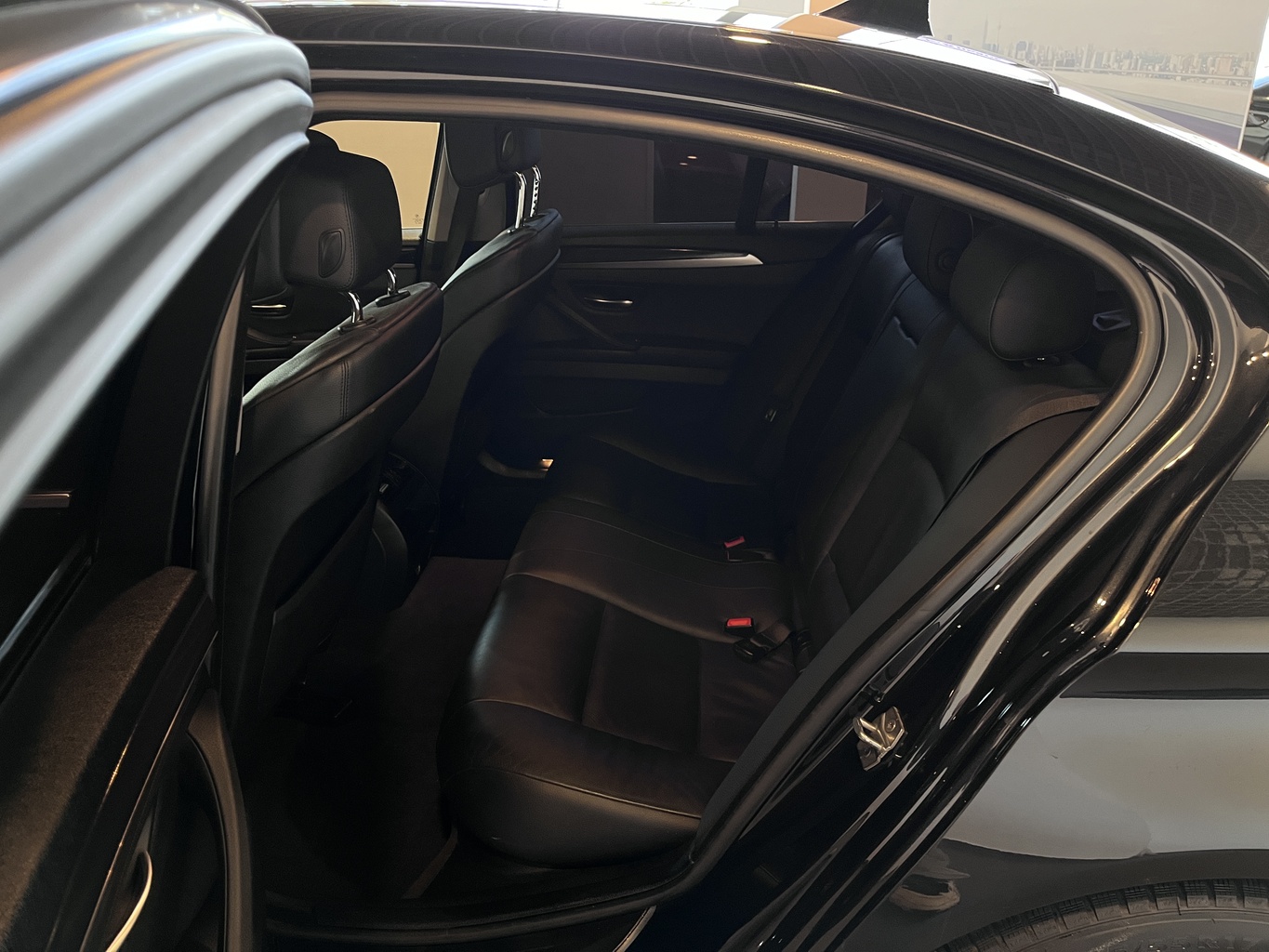 BMW 528I