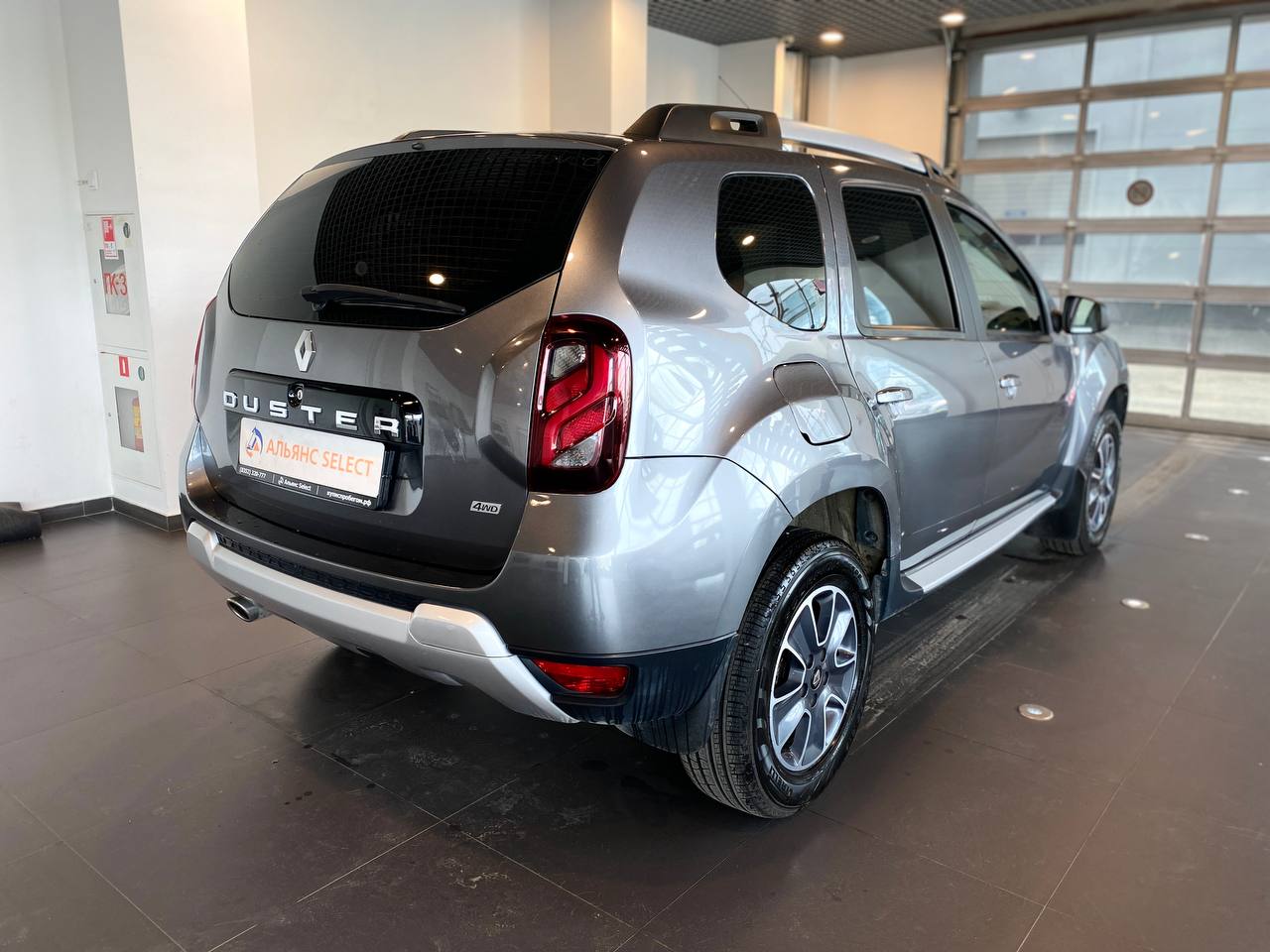 RENAULT DUSTER
