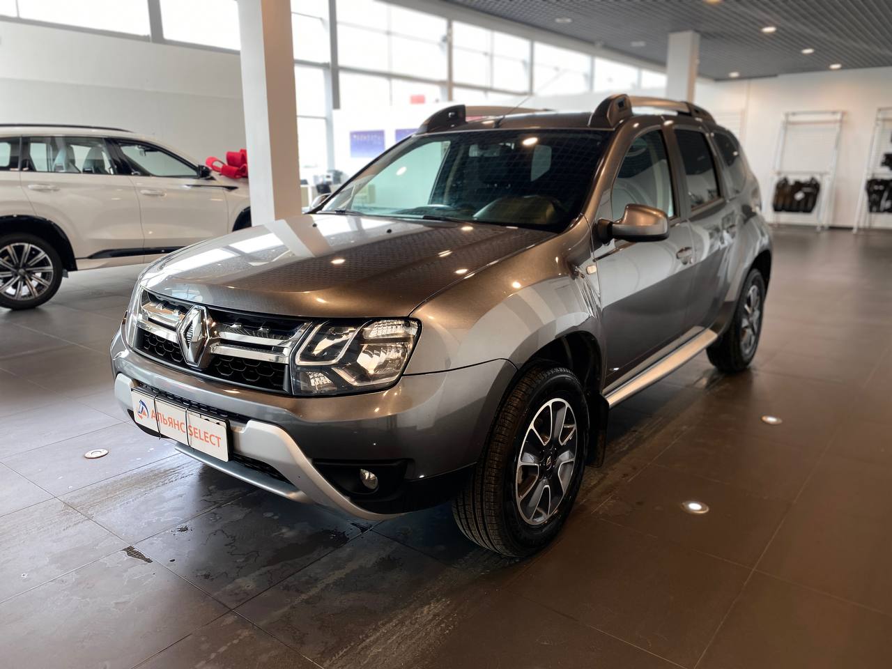 RENAULT DUSTER