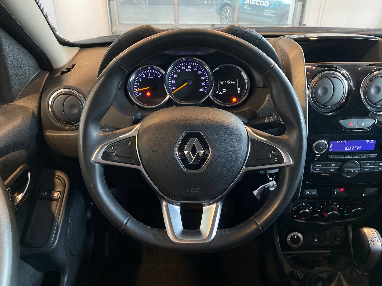 RENAULT DUSTER