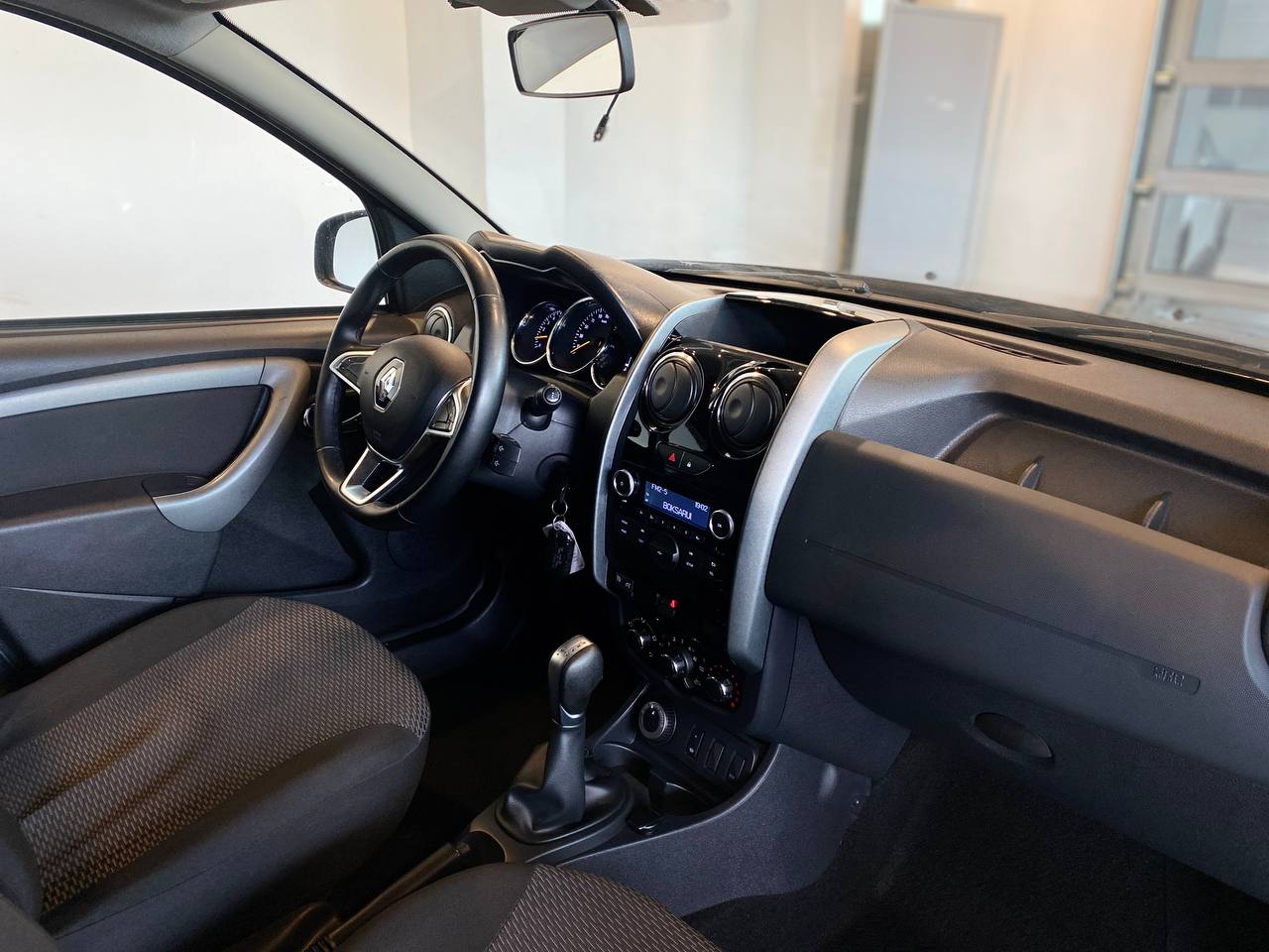 RENAULT DUSTER