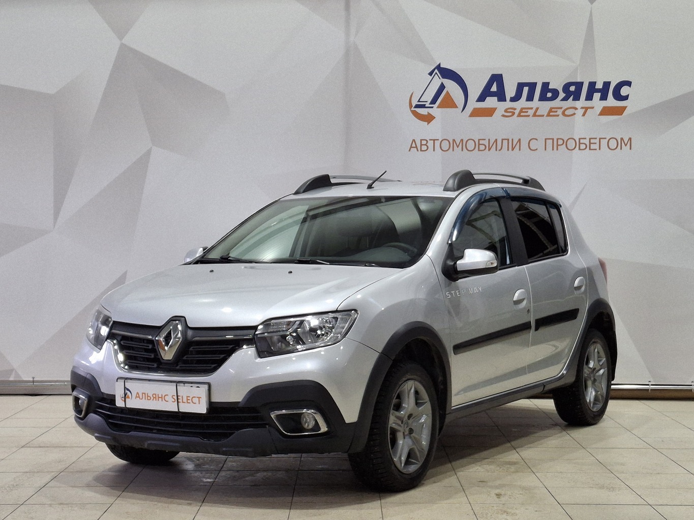 RENAULT SANDERO