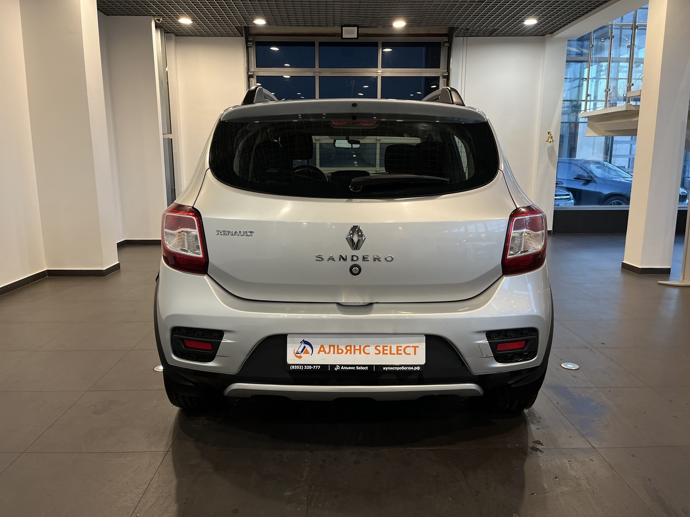 RENAULT SANDERO