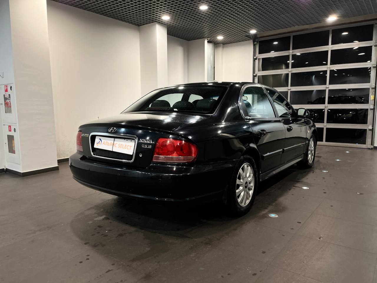 HYUNDAI SONATA