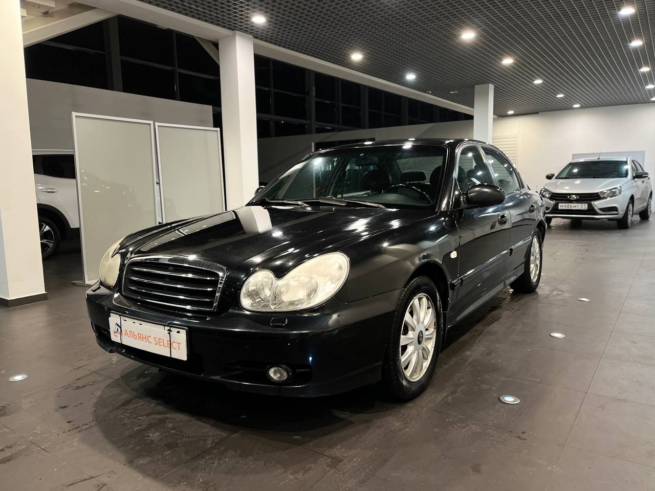 HYUNDAI SONATA