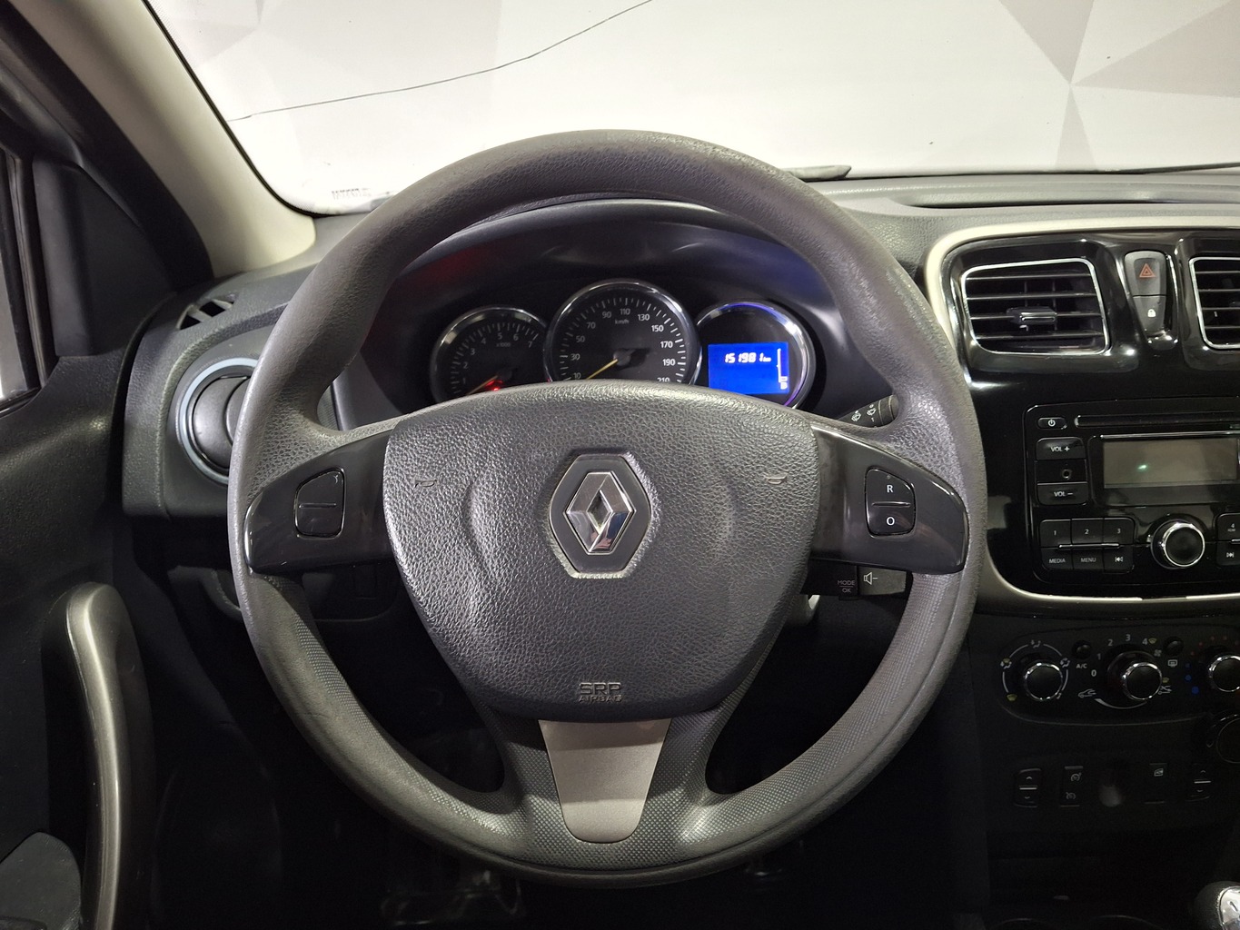 RENAULT LOGAN