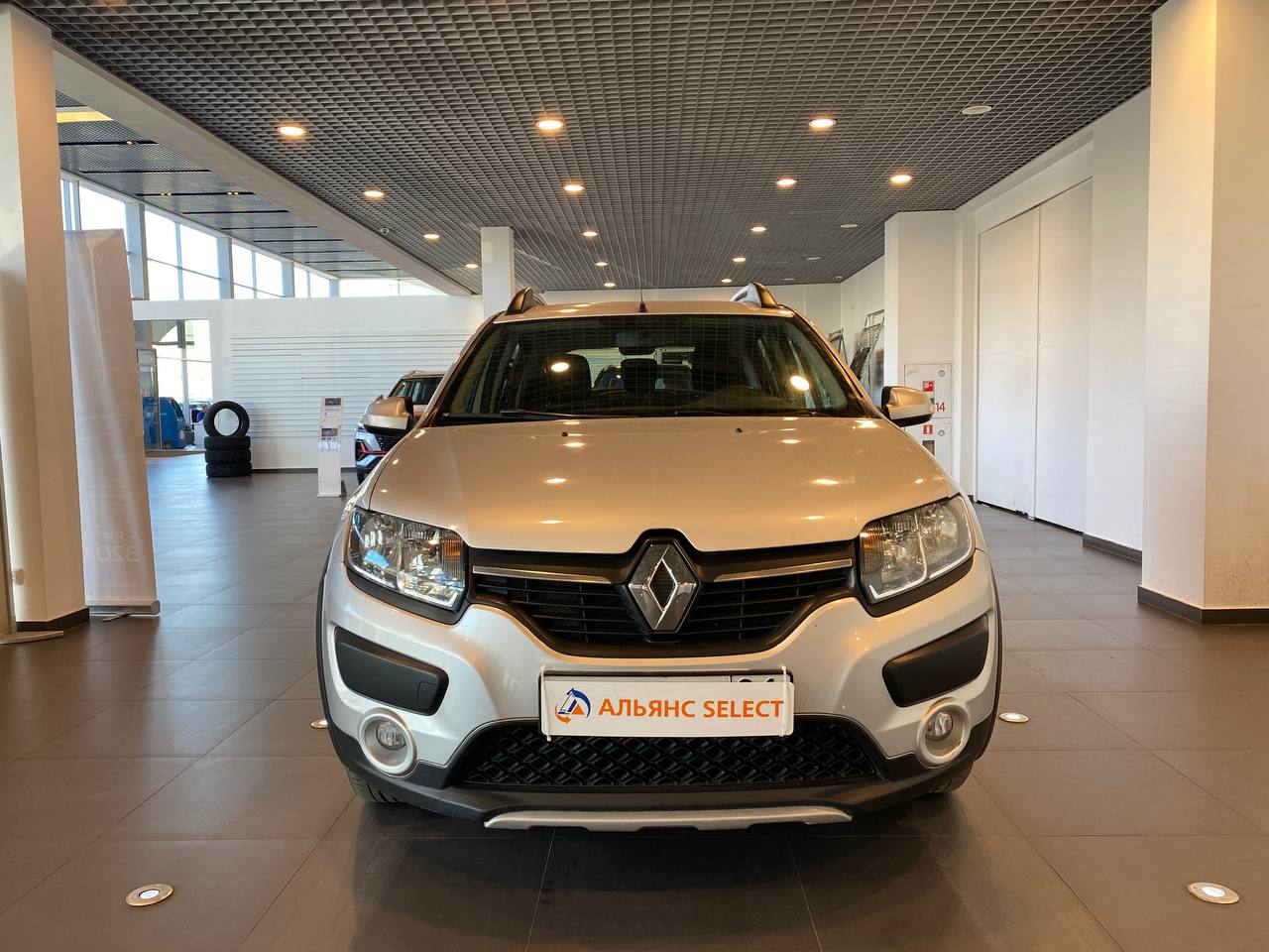 RENAULT SANDERO STEPWAY