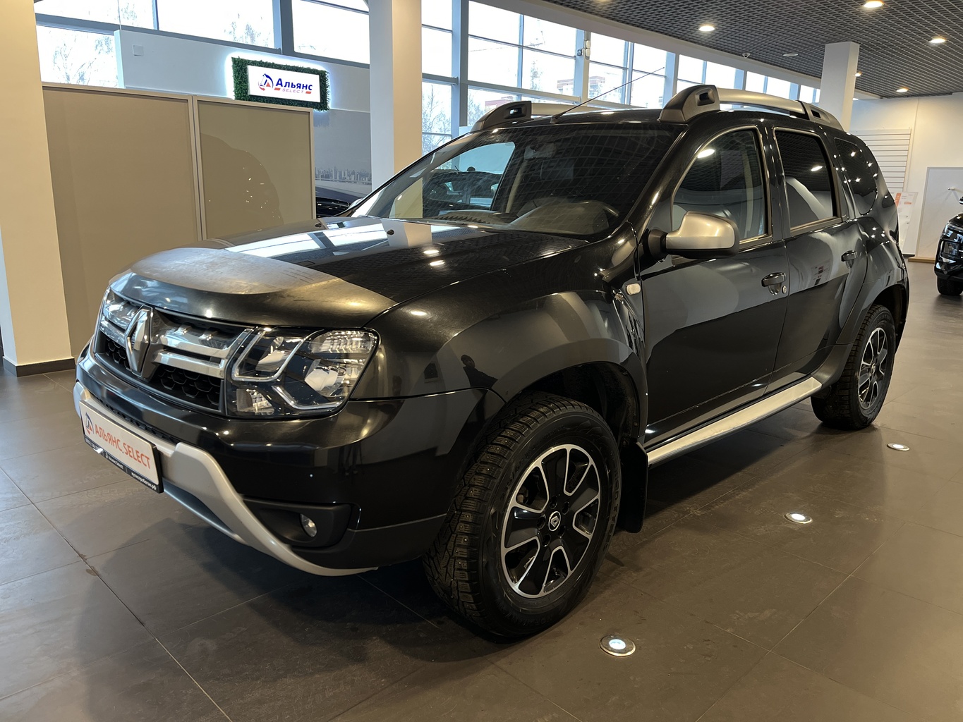 RENAULT DUSTER