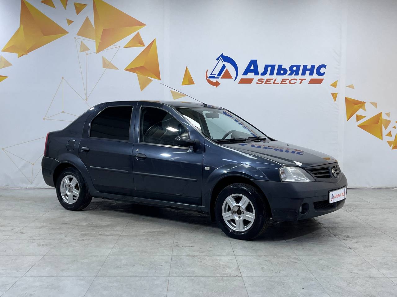 RENAULT LOGAN