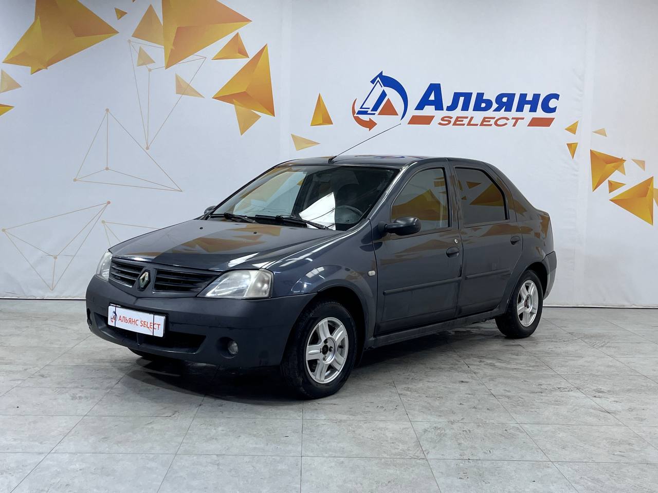 RENAULT LOGAN