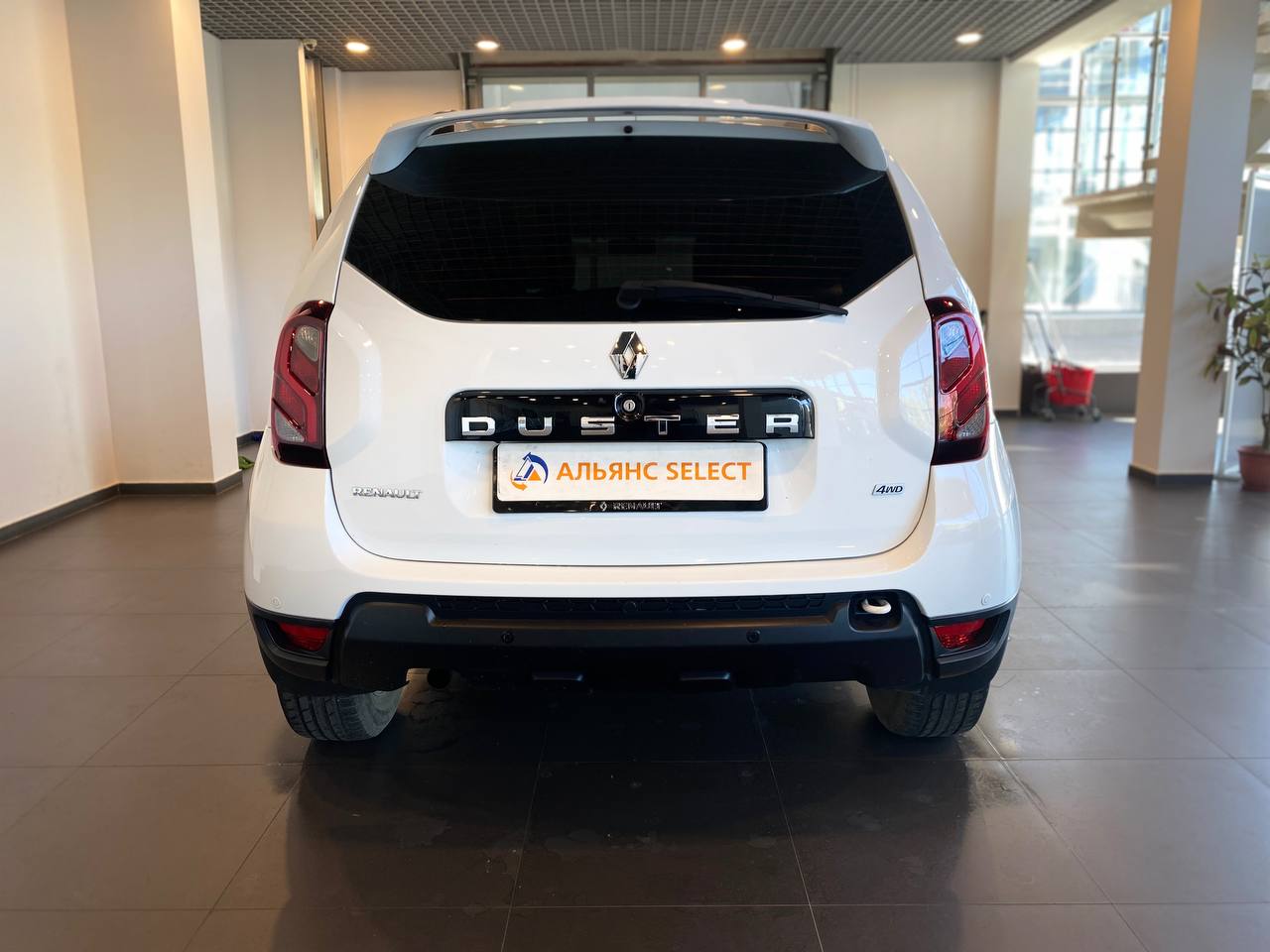 RENAULT DUSTER