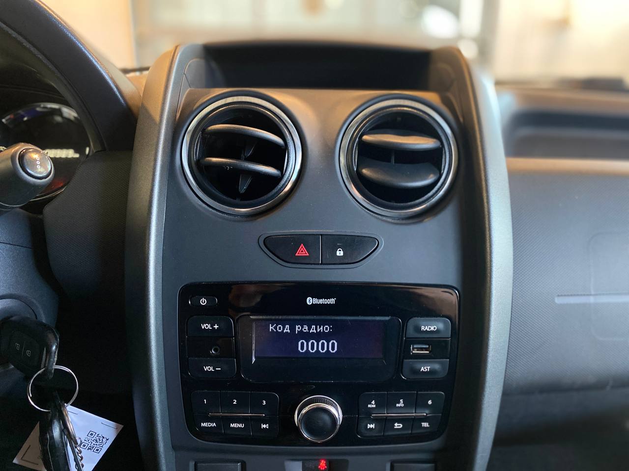 RENAULT DUSTER