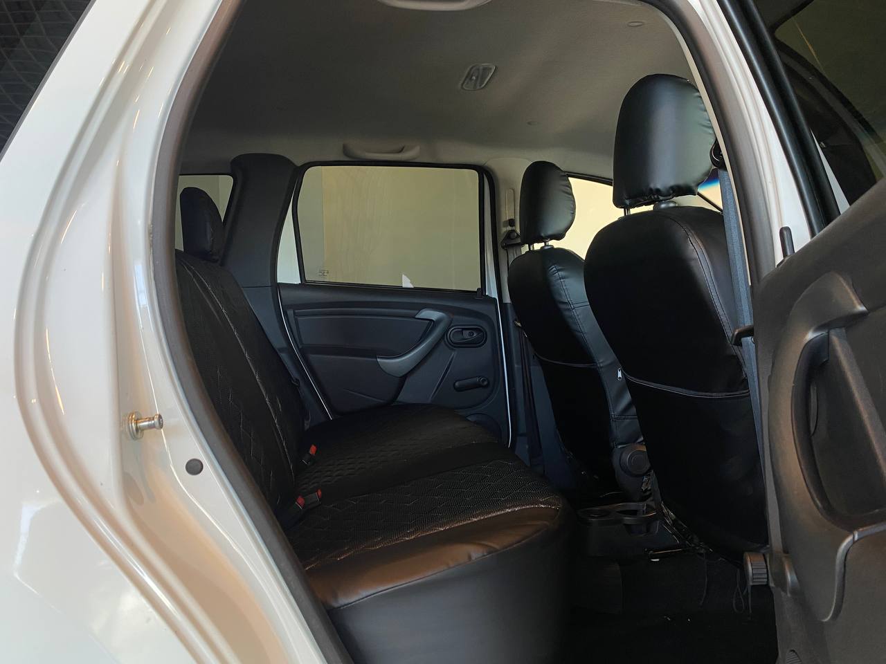 RENAULT DUSTER