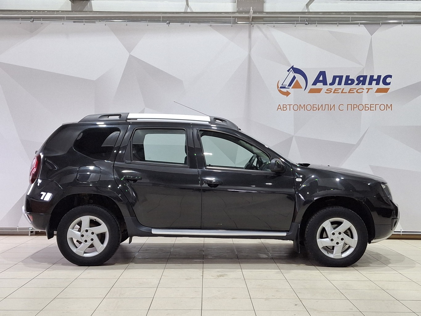 RENAULT DUSTER
