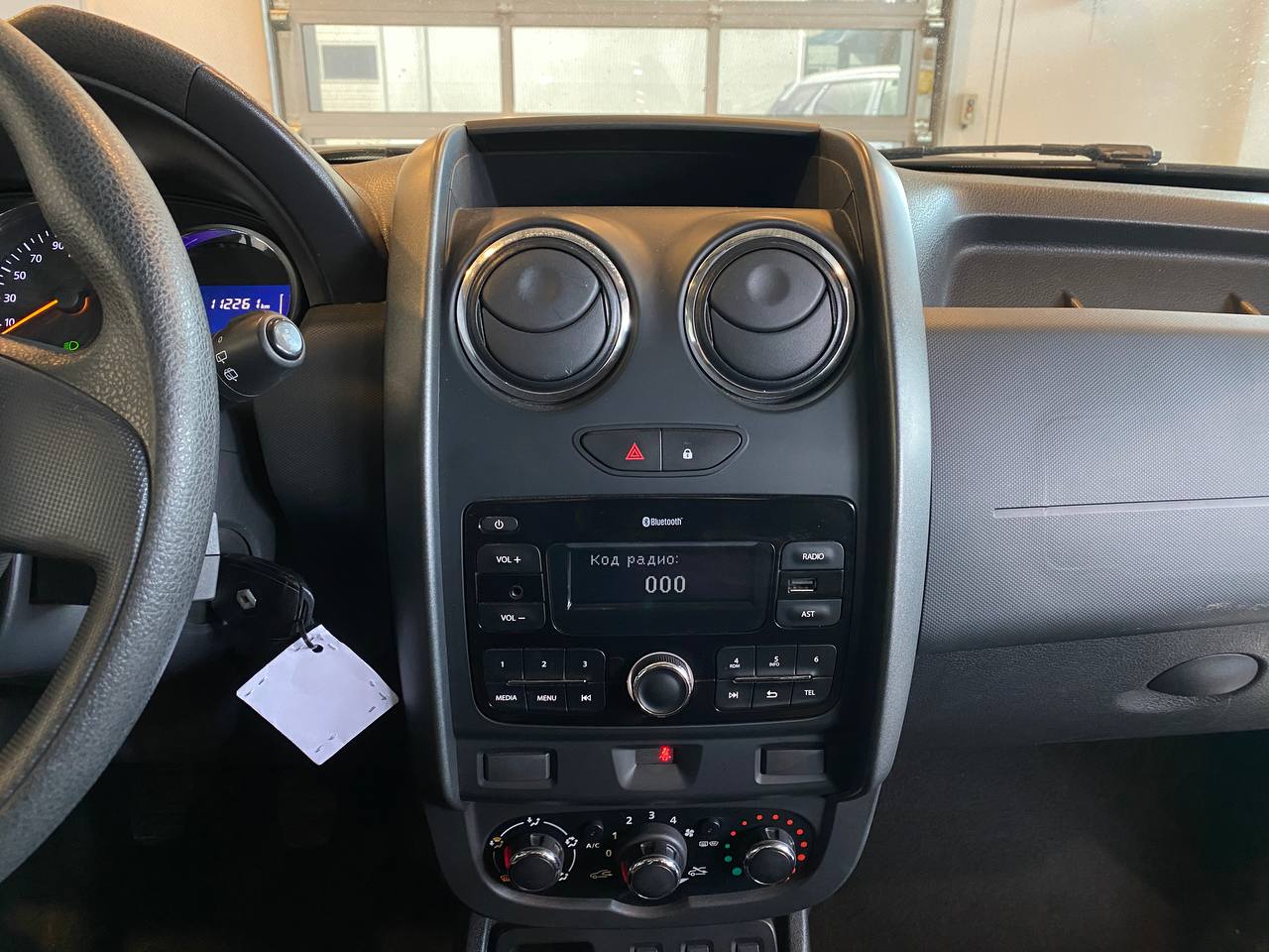 RENAULT DUSTER