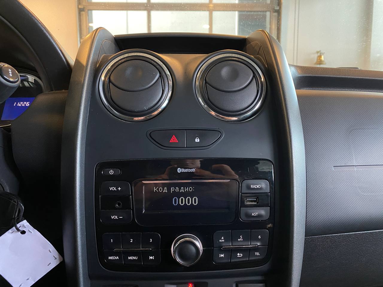 RENAULT DUSTER