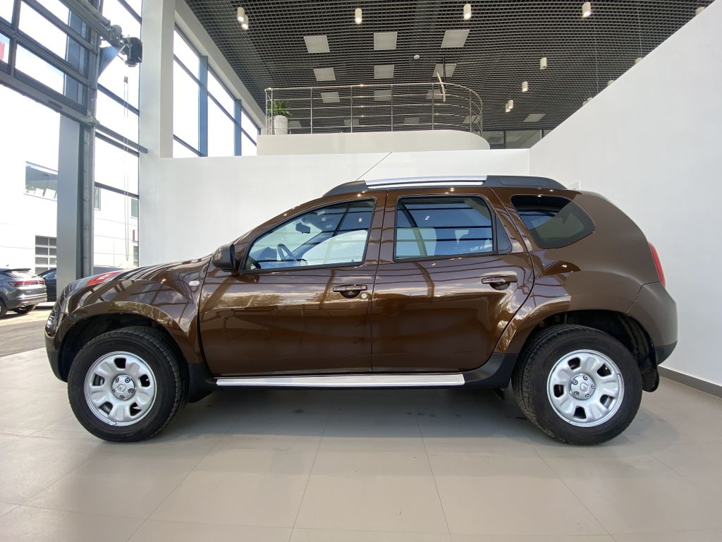 RENAULT DUSTER