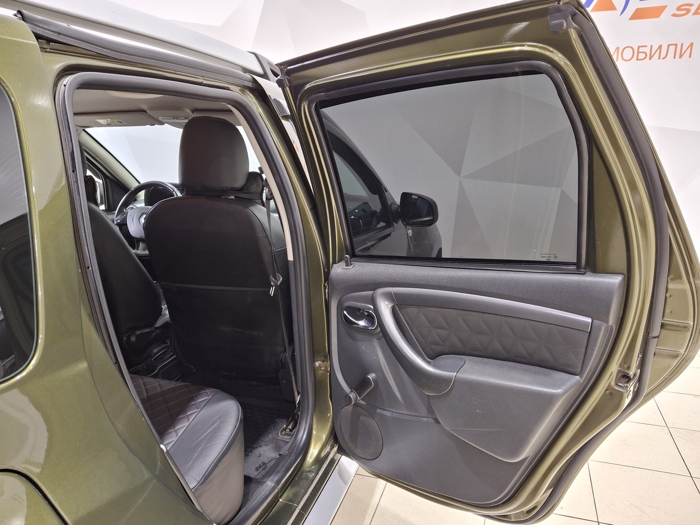 RENAULT DUSTER