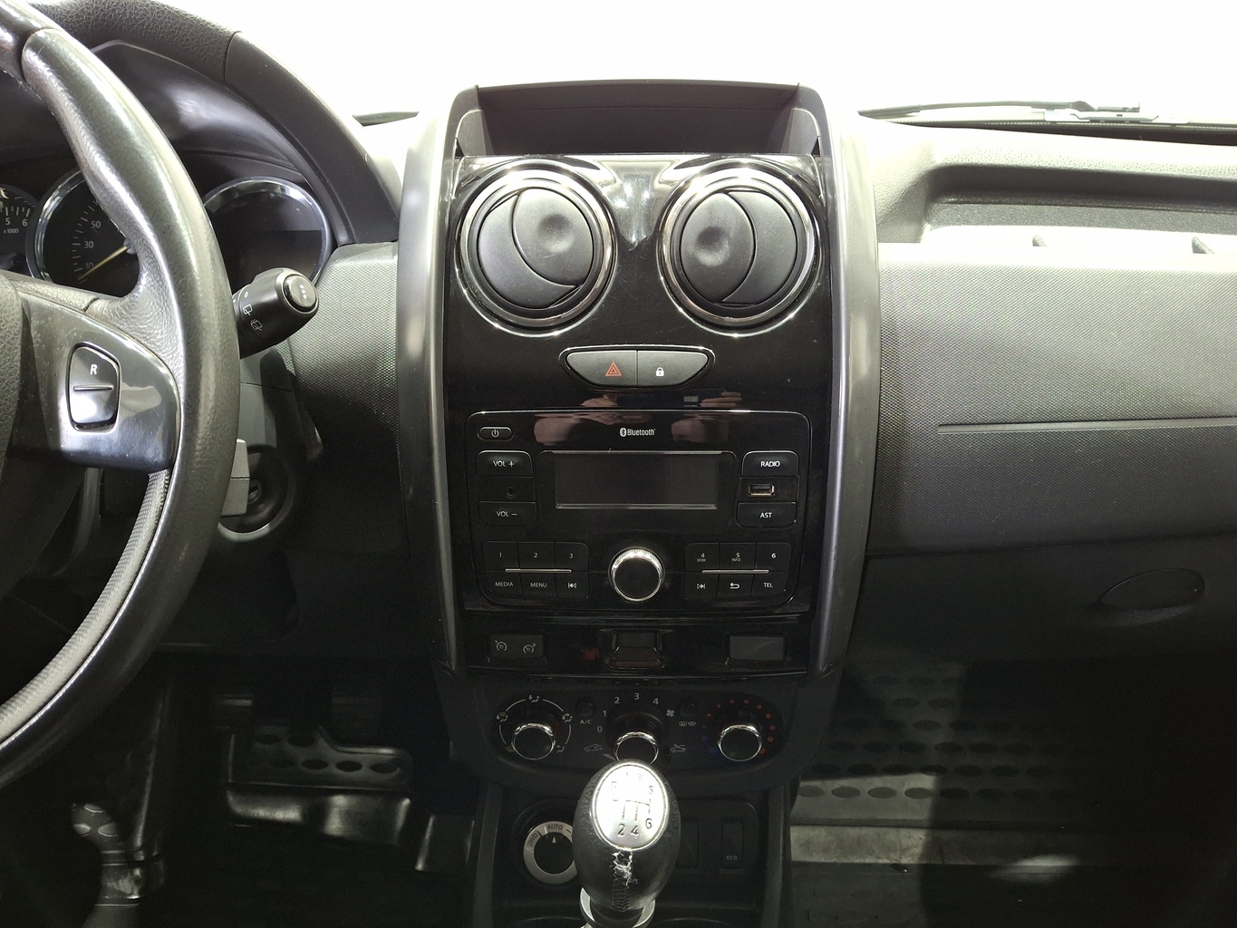 RENAULT DUSTER