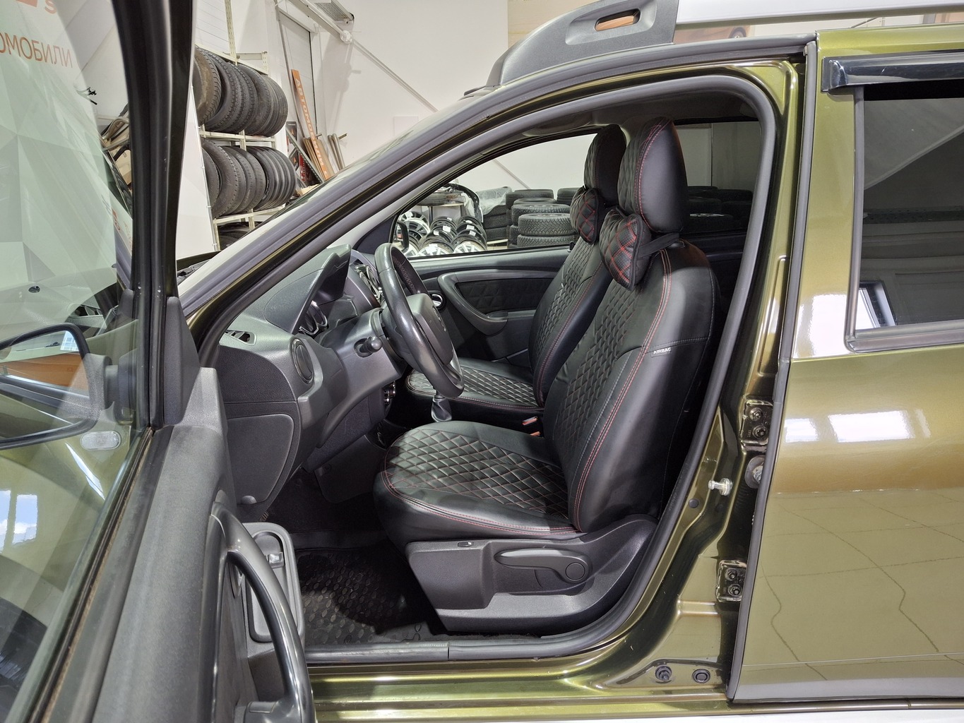 RENAULT DUSTER