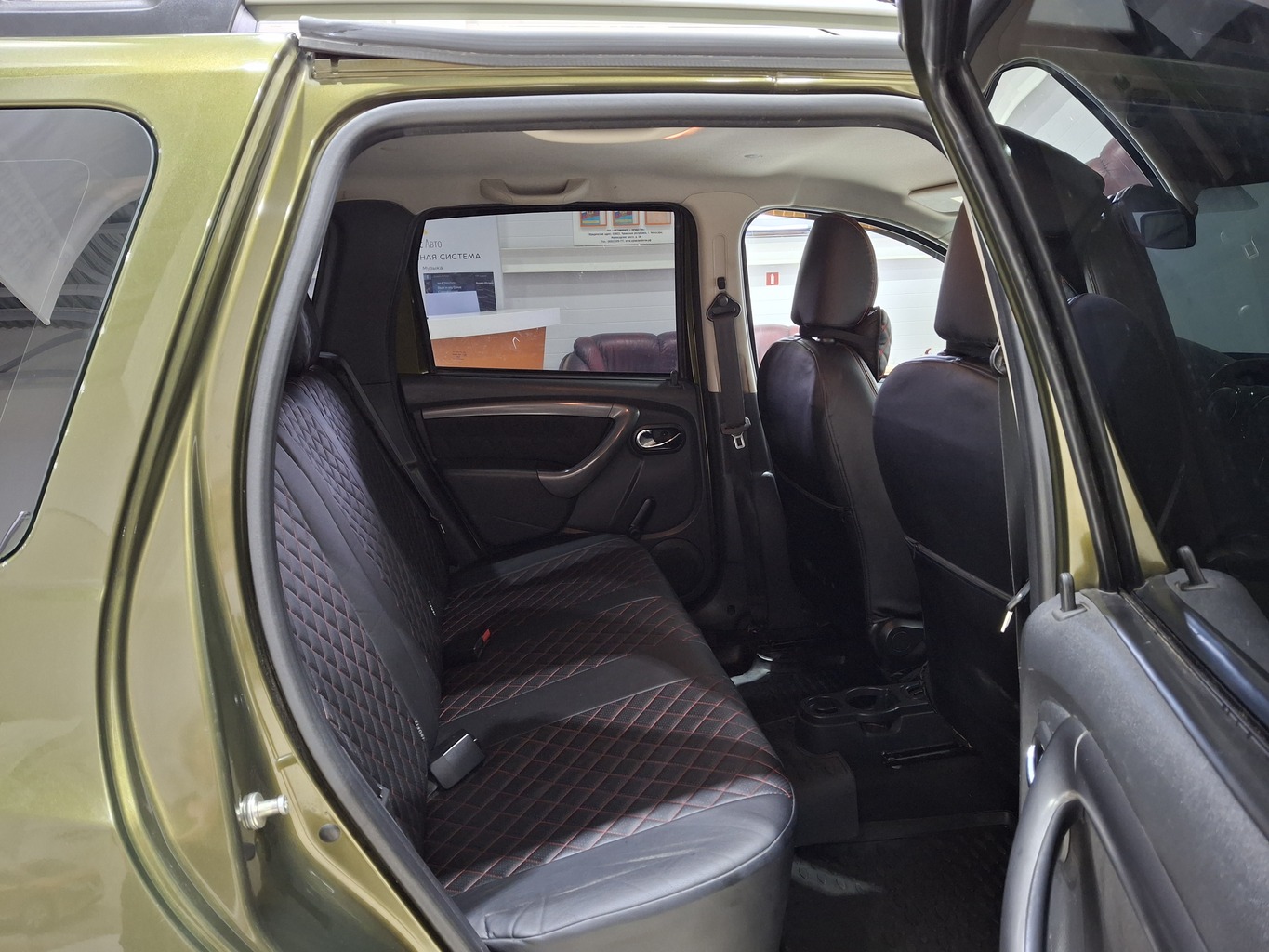 RENAULT DUSTER