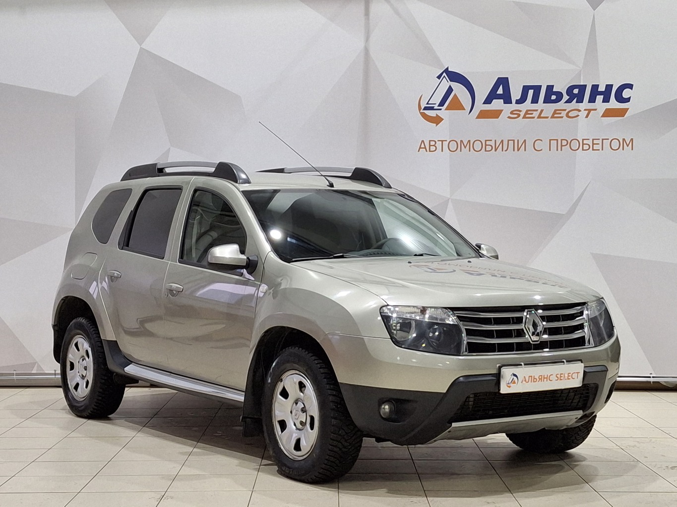 RENAULT DUSTER