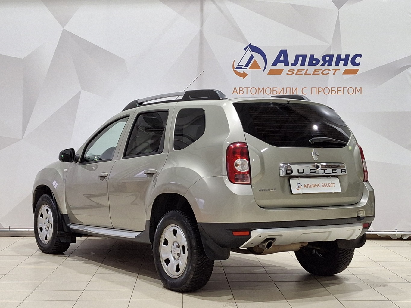 RENAULT DUSTER