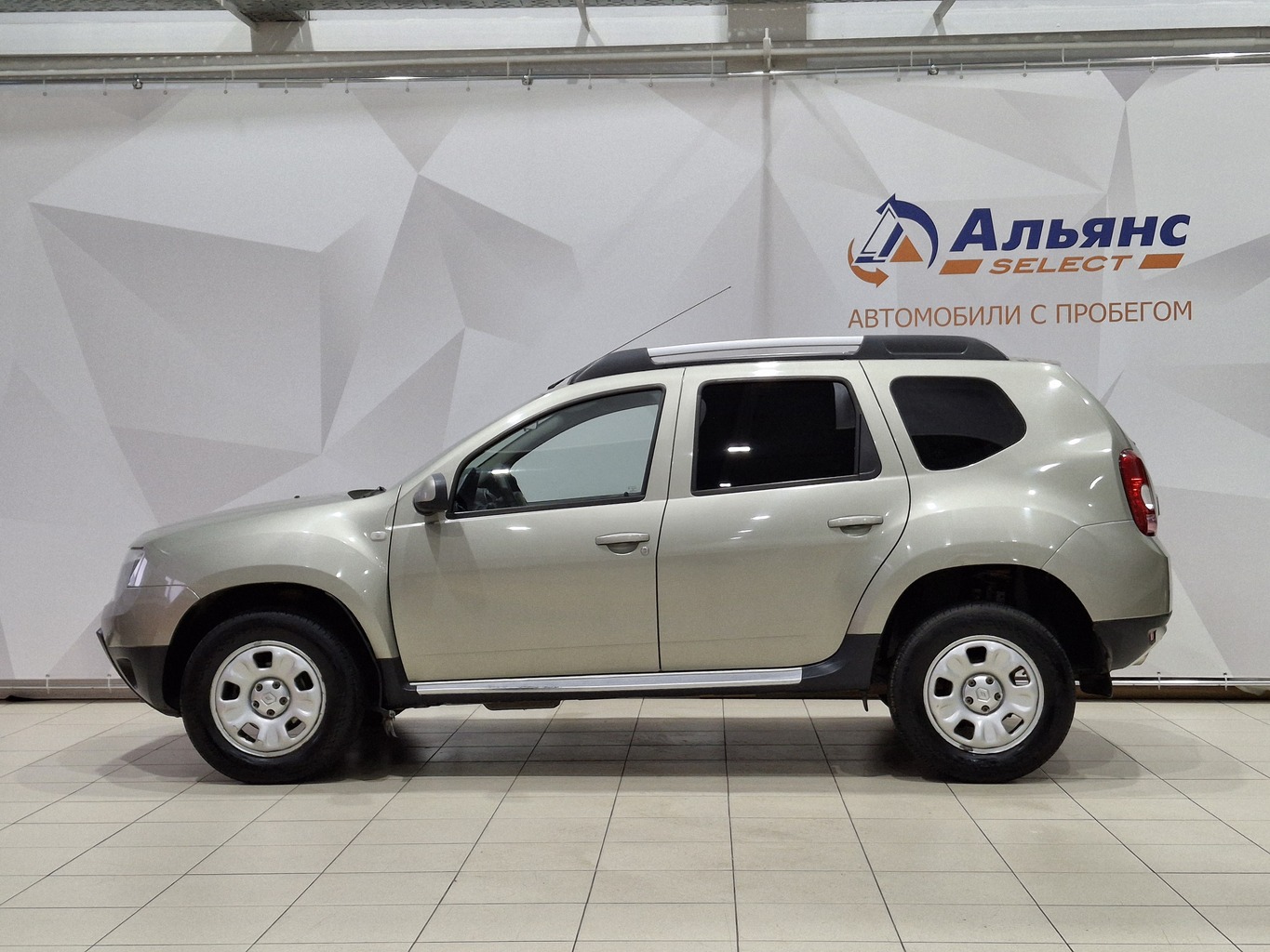 RENAULT DUSTER