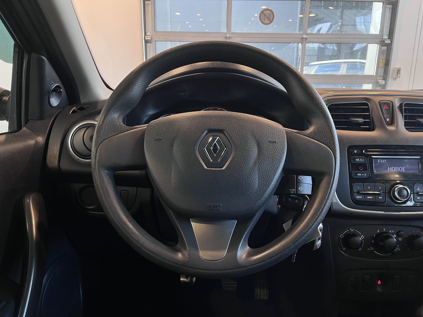 RENAULT LOGAN
