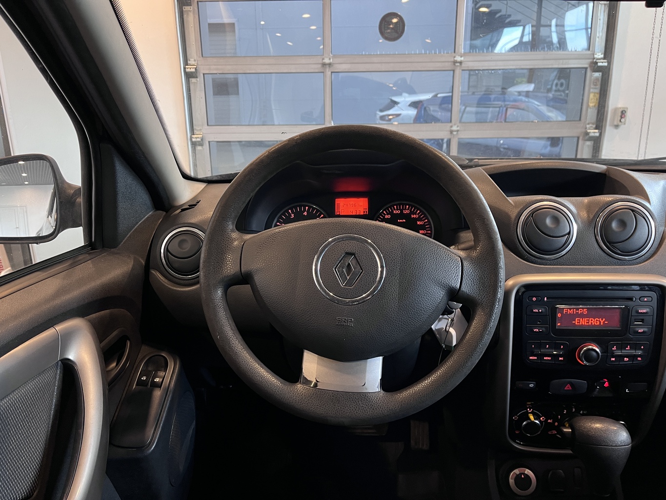 RENAULT DUSTER