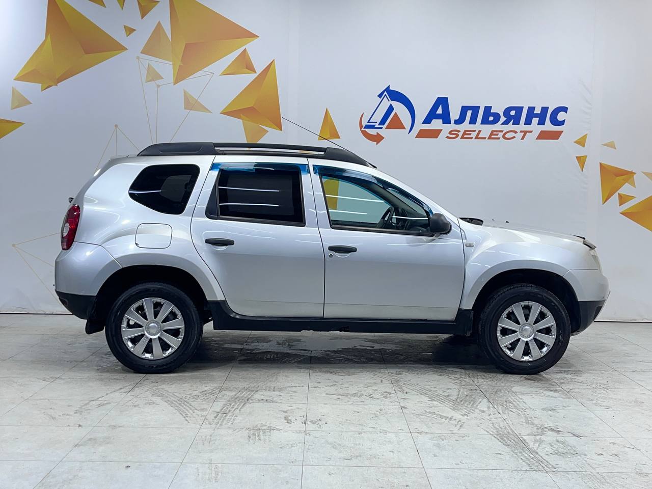 RENAULT DUSTER