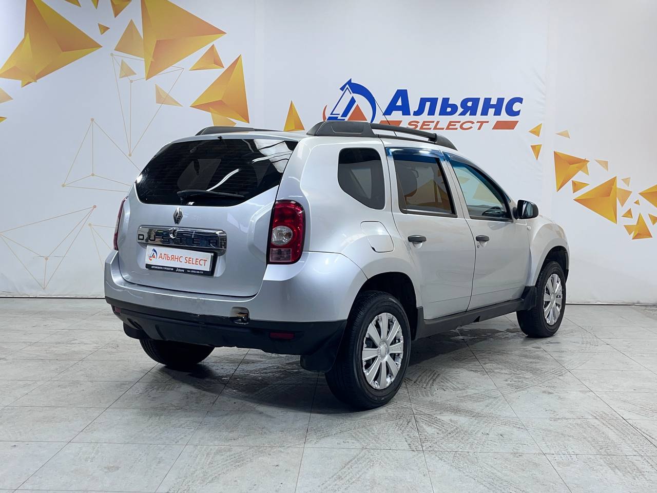 RENAULT DUSTER