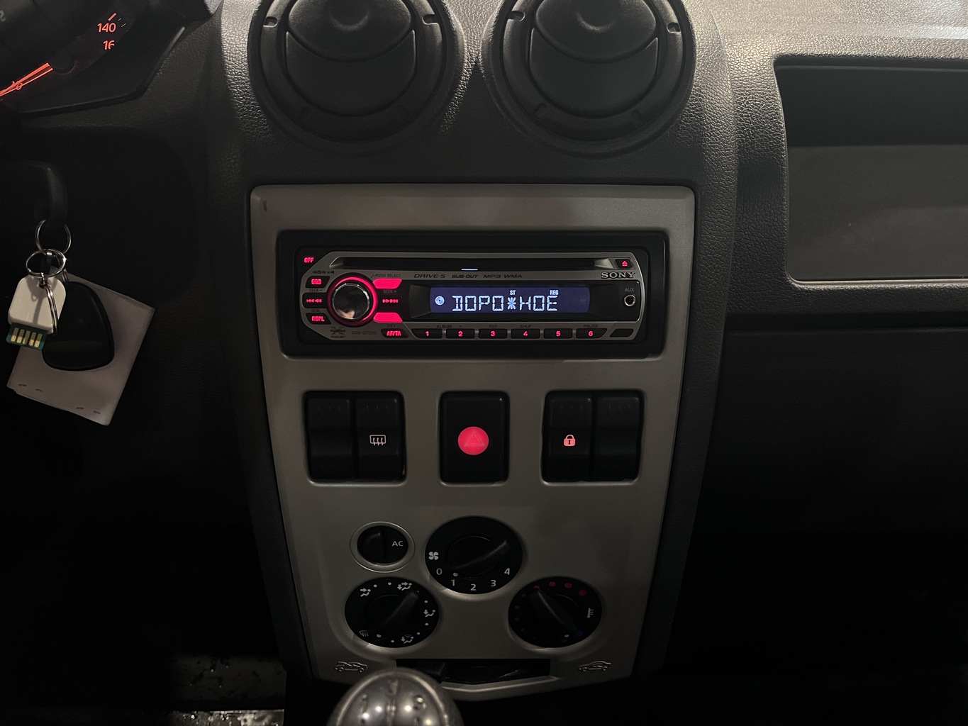 RENAULT LOGAN