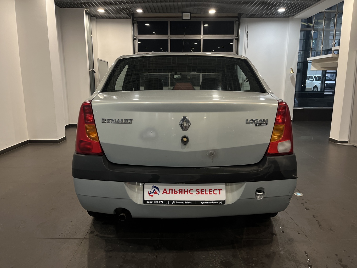 RENAULT LOGAN