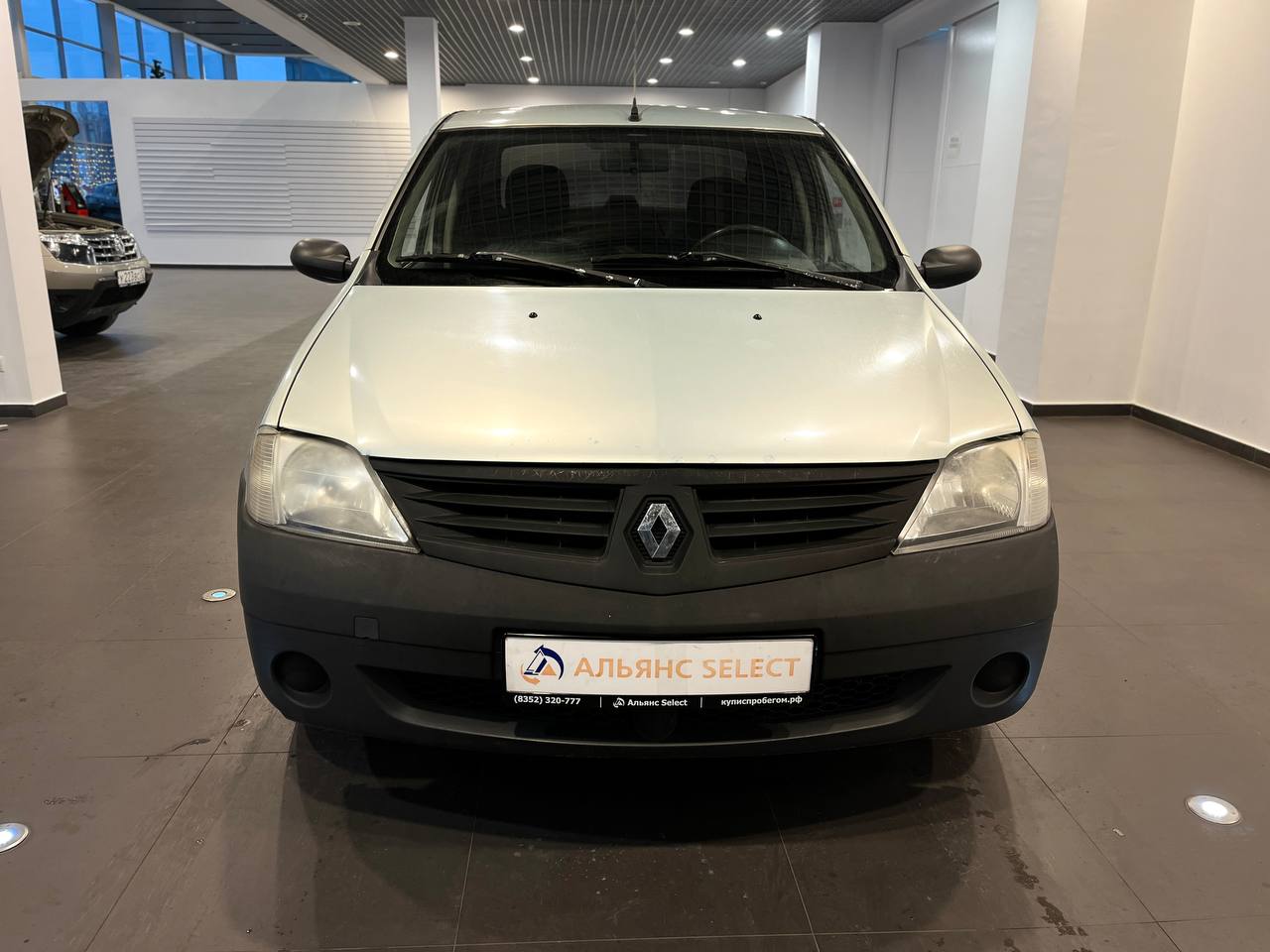 RENAULT LOGAN