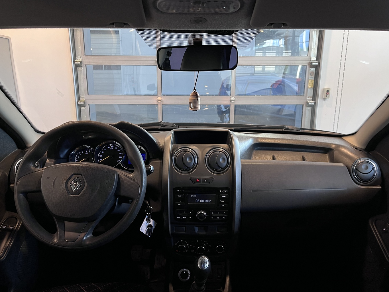 RENAULT DUSTER
