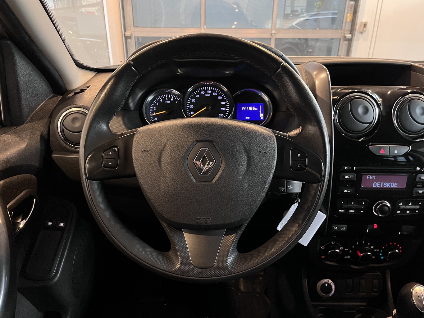 RENAULT DUSTER