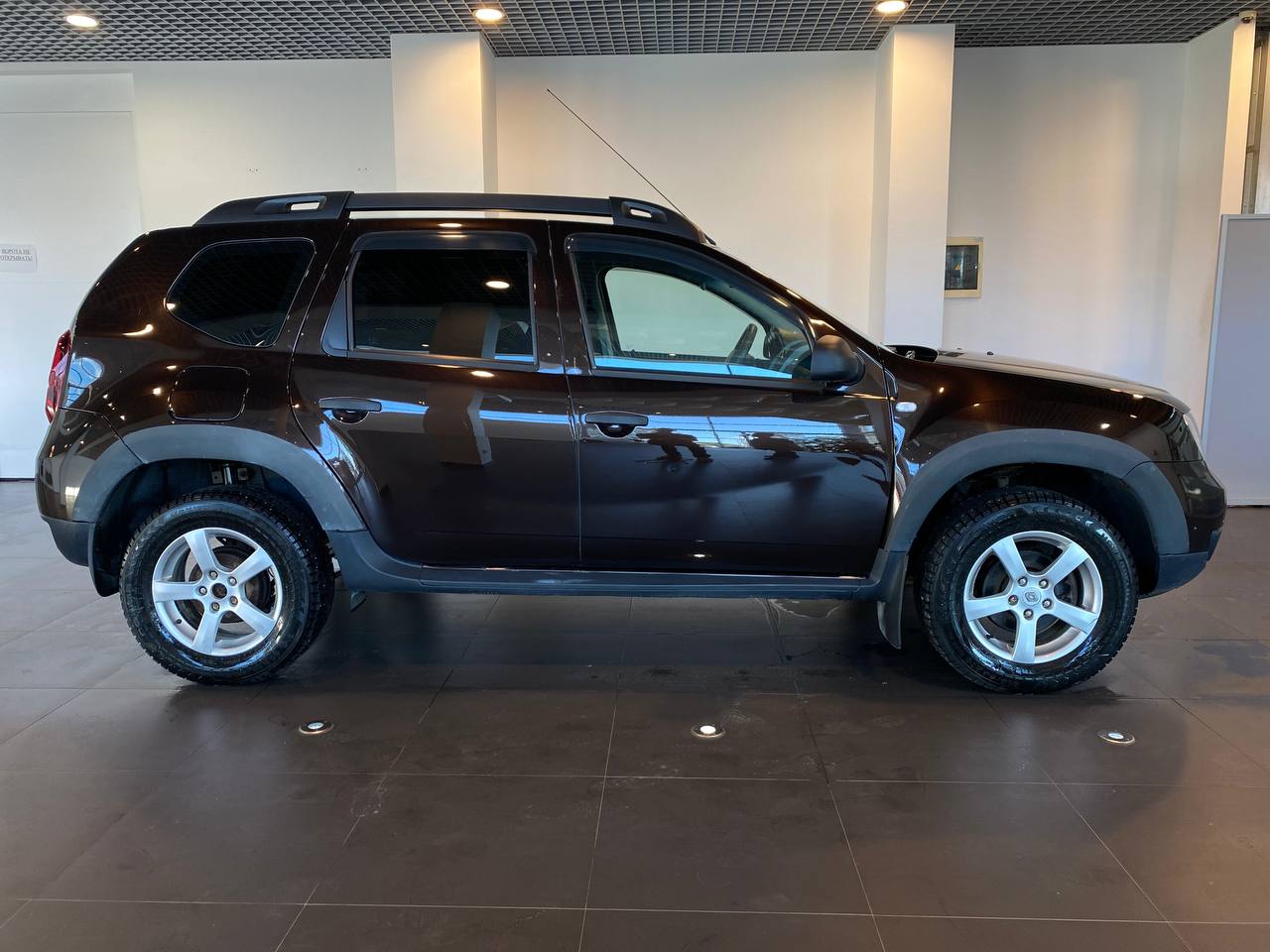 RENAULT DUSTER