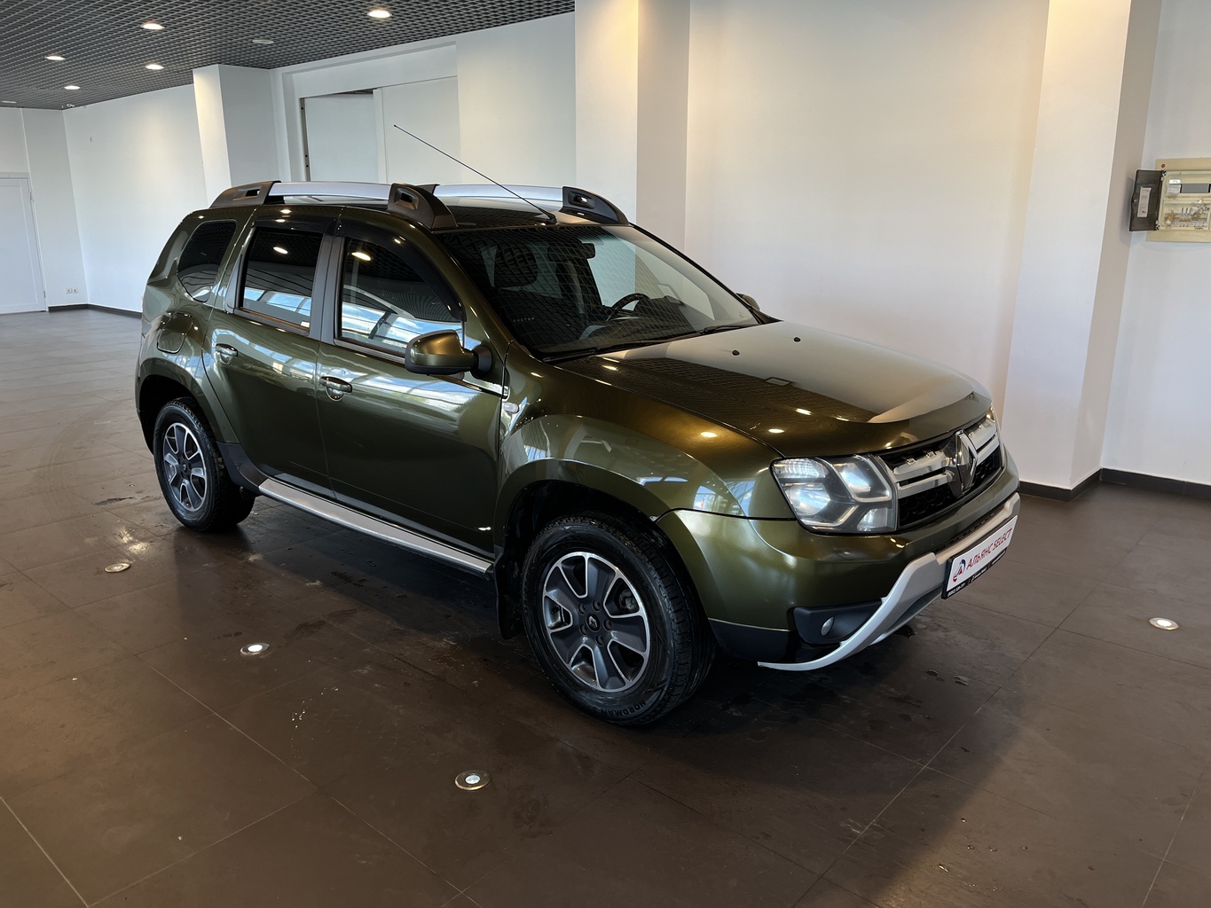 RENAULT DUSTER