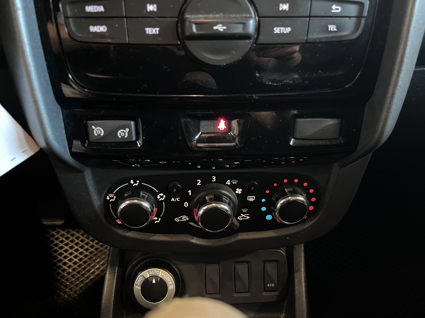 RENAULT DUSTER